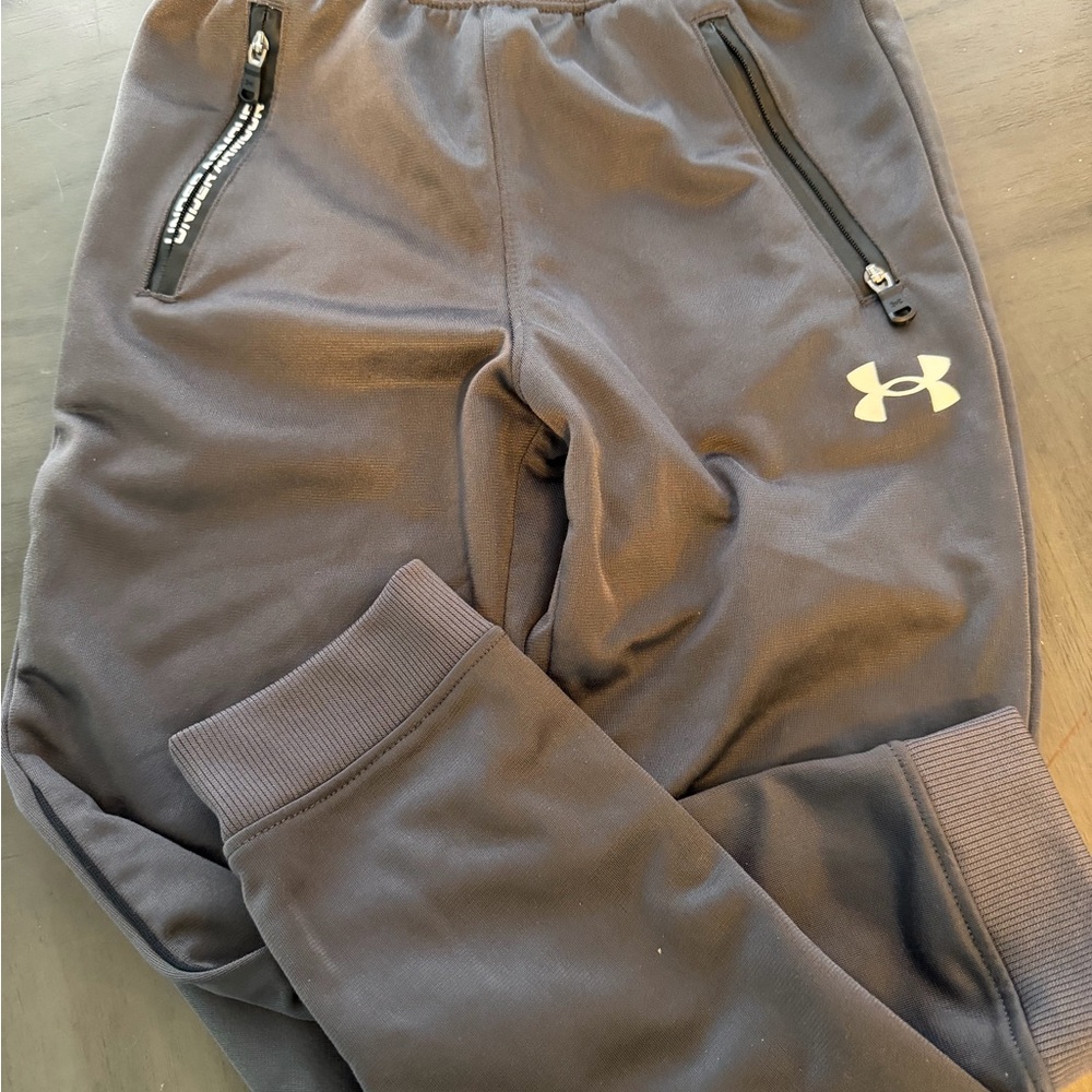 Under Armour Kids' Charcoal Joggers size 7